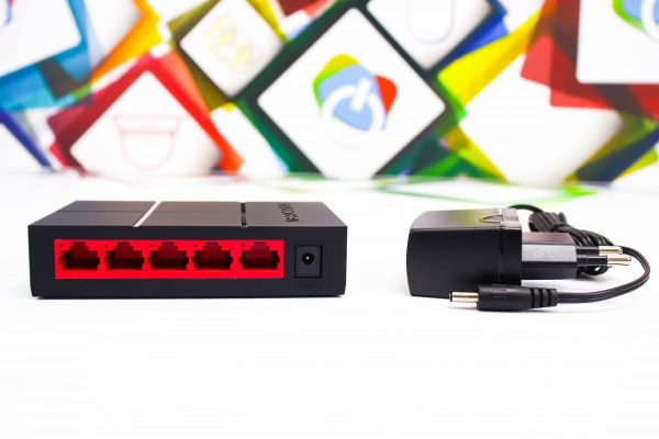 Desktop Switch Mercusys 5-Port 10/100/1000 MS105G - Slika 2