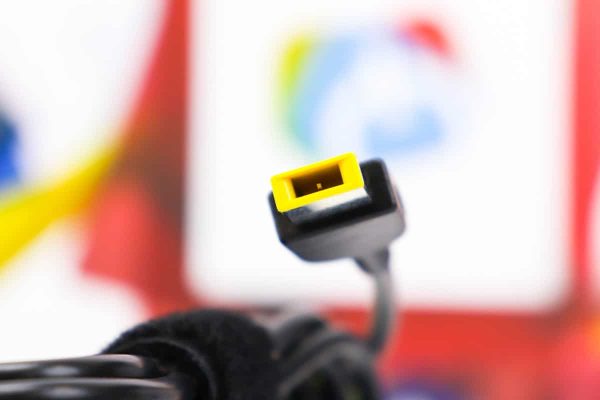 Punjač za laptop LENOVO USB 20V 4.5A - Slika 3