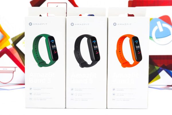 Smartwatch Xiaomi AmazFit Band 5 pametni sat