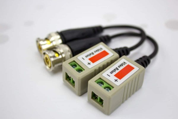 BNC balun s kablom