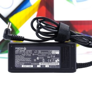 Punjač za laptop Fujitsu 19V 3,42A 65W 5,5x2,5mm
