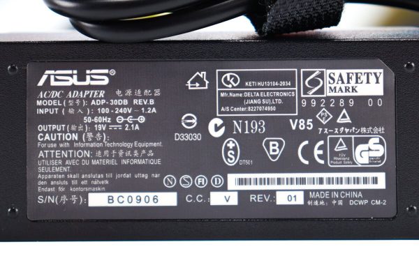 Punjač za laptop Asus 19V 2,1A 40W 2,5x0,7mm - Slika 3