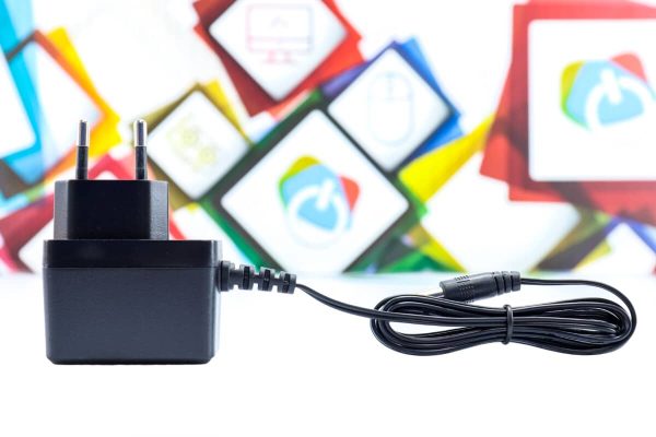 Desktop Switch Tenda S105 10/100 5-port - Slika 5