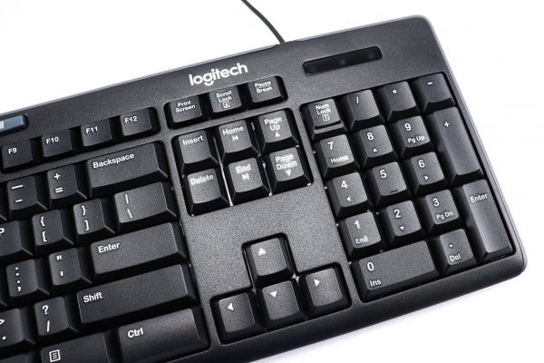Tipkovnica i miš žičani set Logitech MK200 Media - Slika 4
