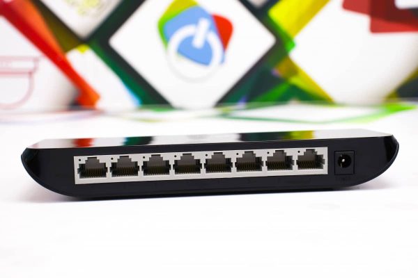 Desktop Switch TP-Link 8-Port Gigabit TL-SG1008D - Slika 4