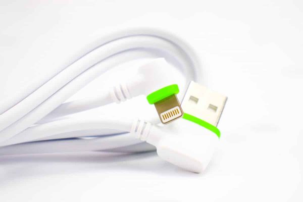 USB - Lightning kabal 1m 2,4A QH-C18 - Slika 3