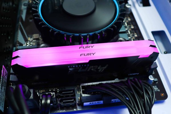 RAM Kingston Fury Beast 8GB DDR4 3200MHz RGB - Slika 2