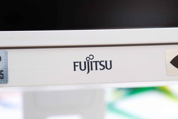 AIO Fujitsu ESPRIMO K5010 i5-10400 256GB SSD 8GB DDR4 23,8'' - Slika 8