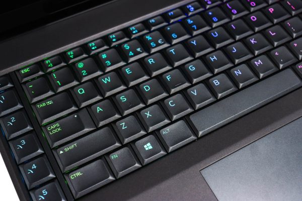 Laptop Dell Alienware P38E i7-9700K RTX 2070 2TB SSD 24GB DDR4 17,3'' - Slika 7