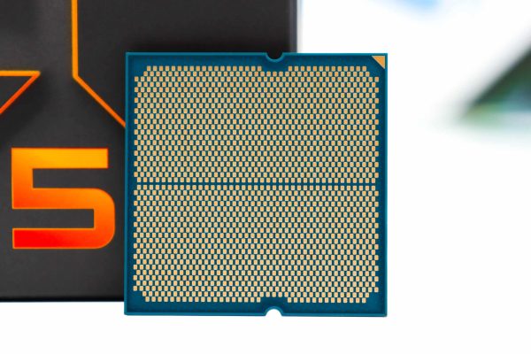 Procesor AMD Ryzen 5 8500G sa coolerom 6C/12T AM5 - Slika 3