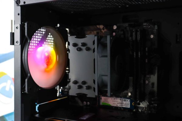 Gaming PC Cougar Purity-16 R7 5700X RX 7600 500GB SSD 16GB DDR4 - Slika 11