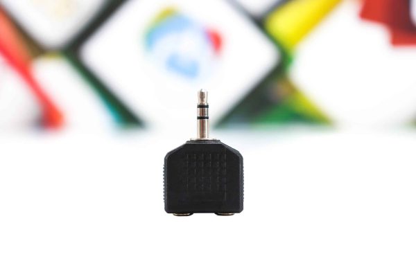Konektor 3.5mm muški na 2x 3.5mm ženski