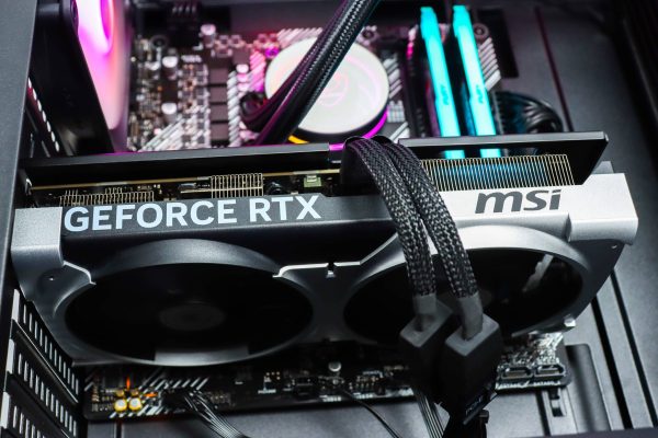 Gaming PC Cougar MX220-05 R5 5600X RTX 5070 1TB SSD 16GB DDR4 - Slika 15