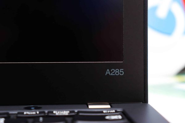 Laptop Lenovo A285 R5 PRO 2500u 256GB SSD 8GB DDR4 12,5" - Slika 15
