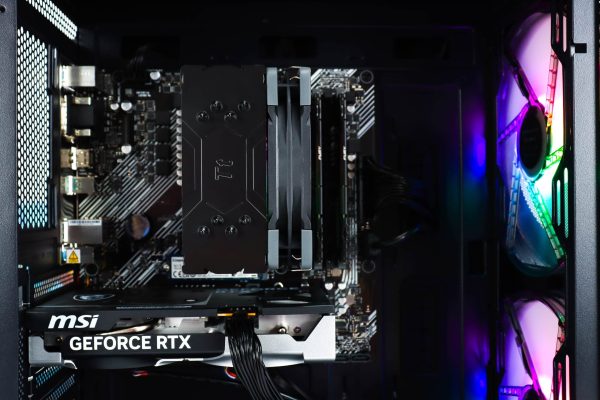 Gaming PC Airstream IT-3503-21 R7 5700X RTX 5060 1TB SSD 32GB DDR4 - Slika 3